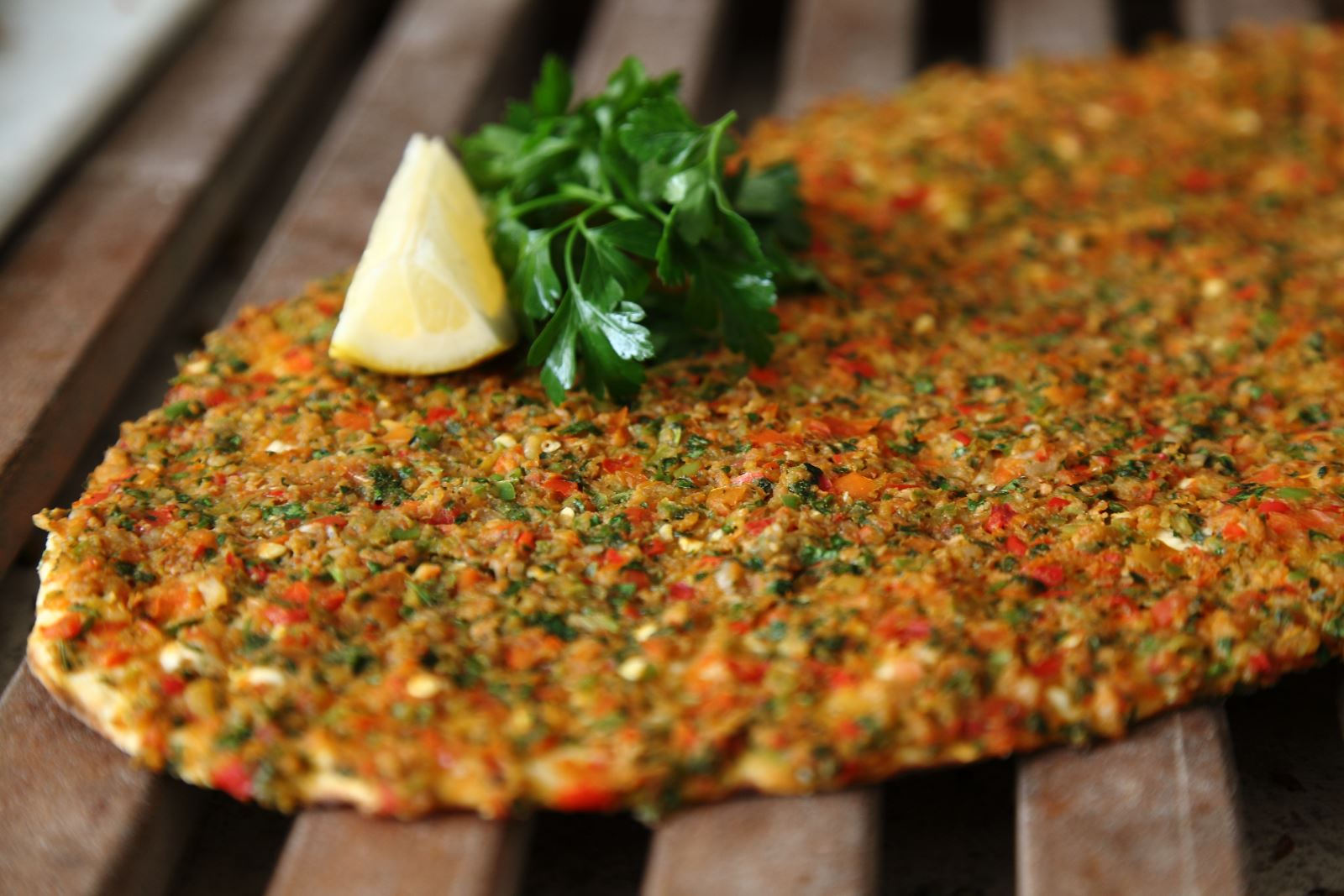 Antep Lahmacunu Tarifi